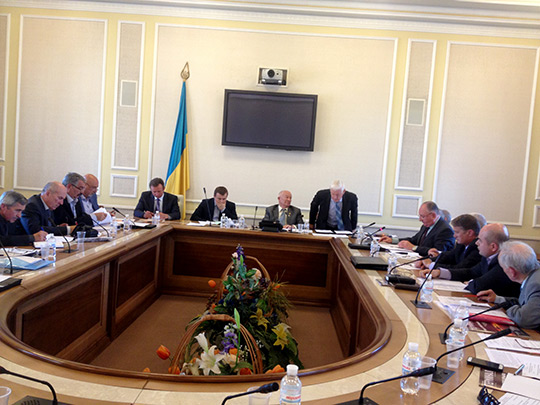 На засіданні Громадської ради при Міністерстві енергетики та вугільної промисловості України
